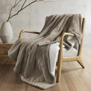 Amira Dream Soft Heated Throw in Brown
