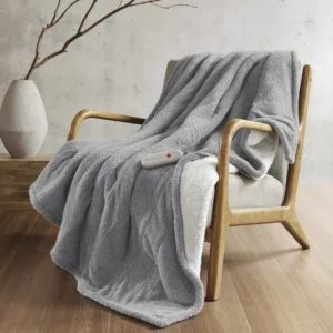 Amira Dream Soft Heated Throw in Grey